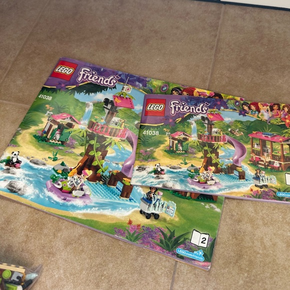 Lego Friends Jungle Rescue Base Set - Picture 6 of 6